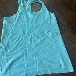 Lululemon swiftly tank 2.0